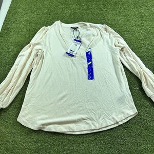 Buffalo Women's V-Neck Top Cream color, size L